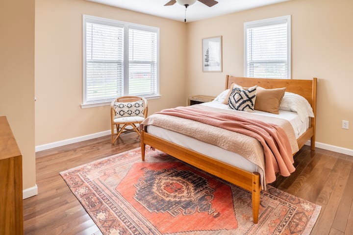 საძინებელი 1