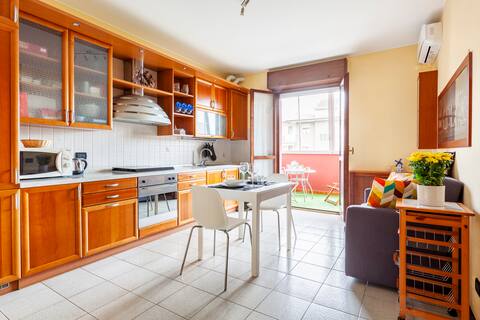 [Humanitas] Two-room apartment sleeps 3