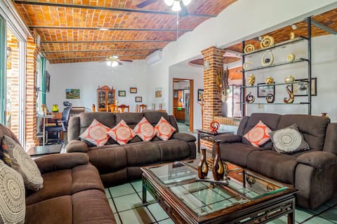 Successful Airbnb property: House for rent, short or long term in Ajijic