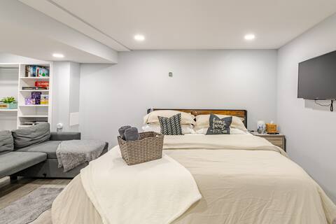 Private guest suite in a newly remodeled home