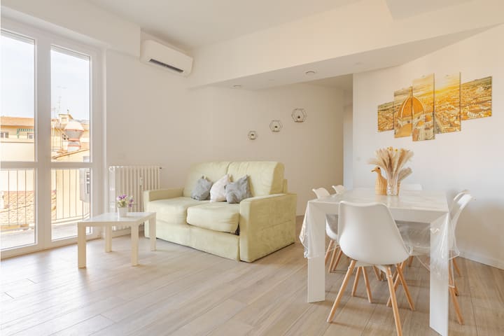 Accommodation with free parking near to the centre