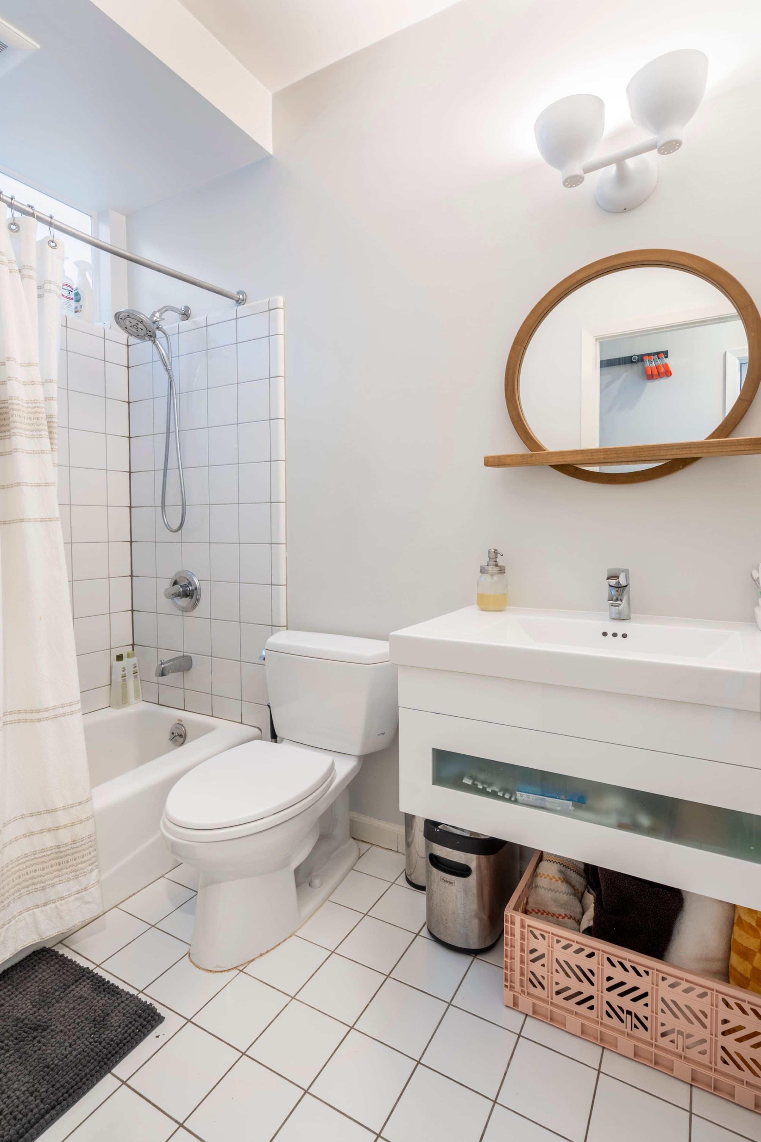 Home in San Francisco · ★4.91 · 3 bedrooms · 4 beds · 2 baths - Image 23