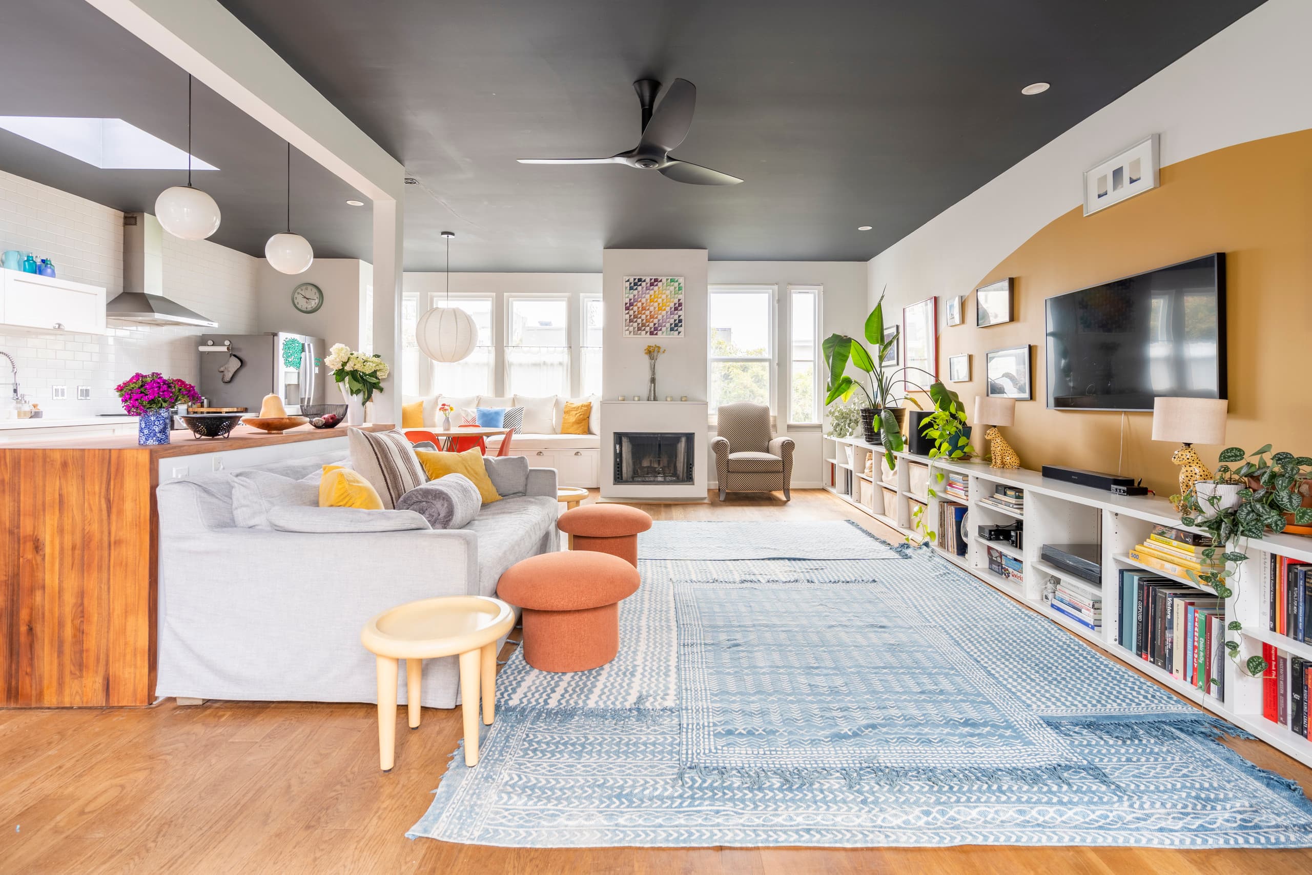 Home in San Francisco · ★4.91 · 3 bedrooms · 4 beds · 2 baths - Image 1