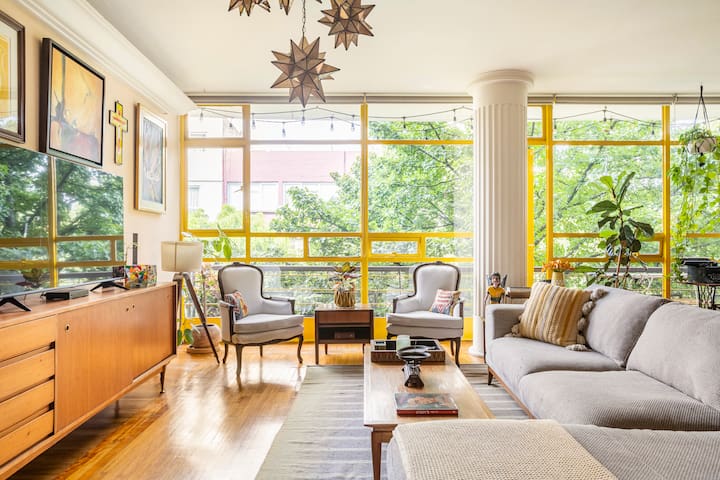 GORGEOUS UNIQUE SPACIOUS IN THE HEART OF POLANCO