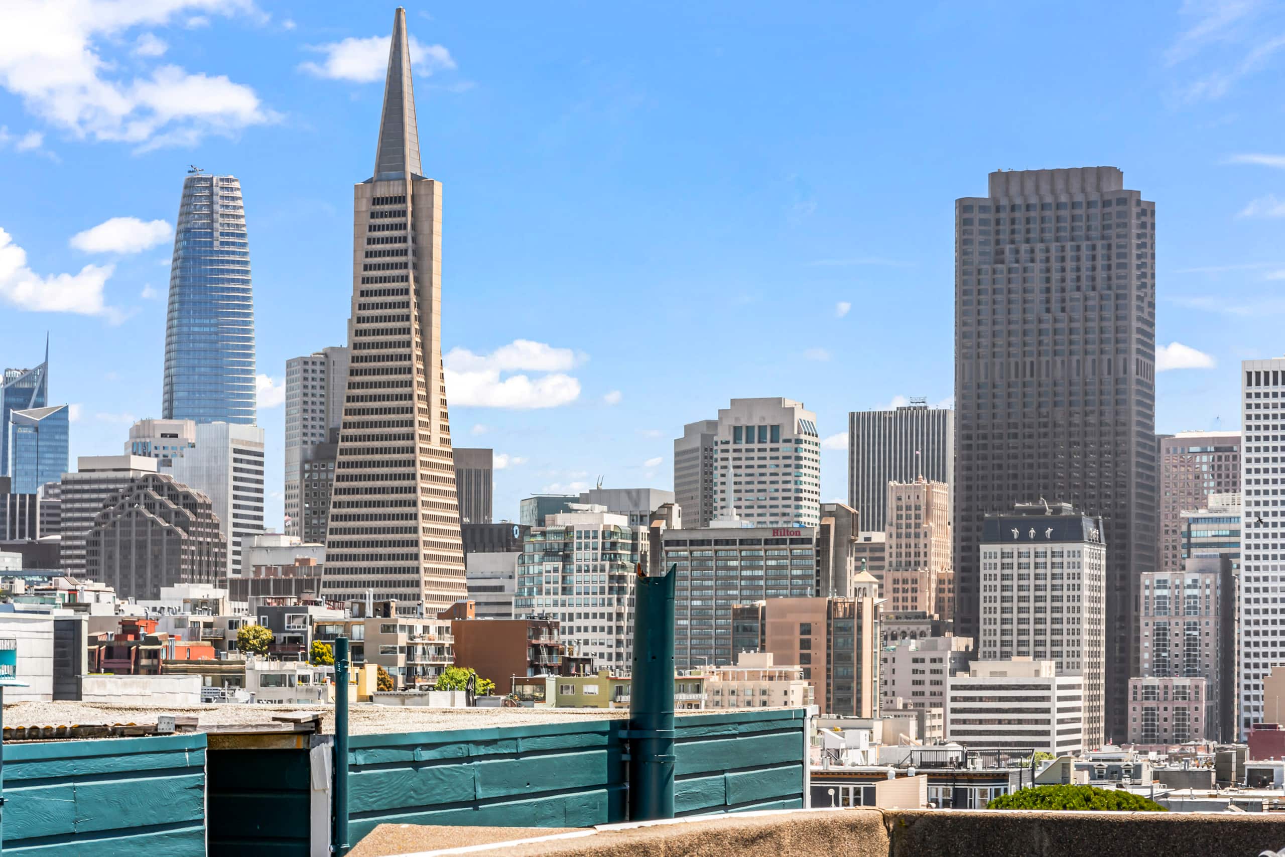 Condo in San Francisco · ★4.99 · 2 bedrooms · 2 beds · 1.5 baths - Image 50