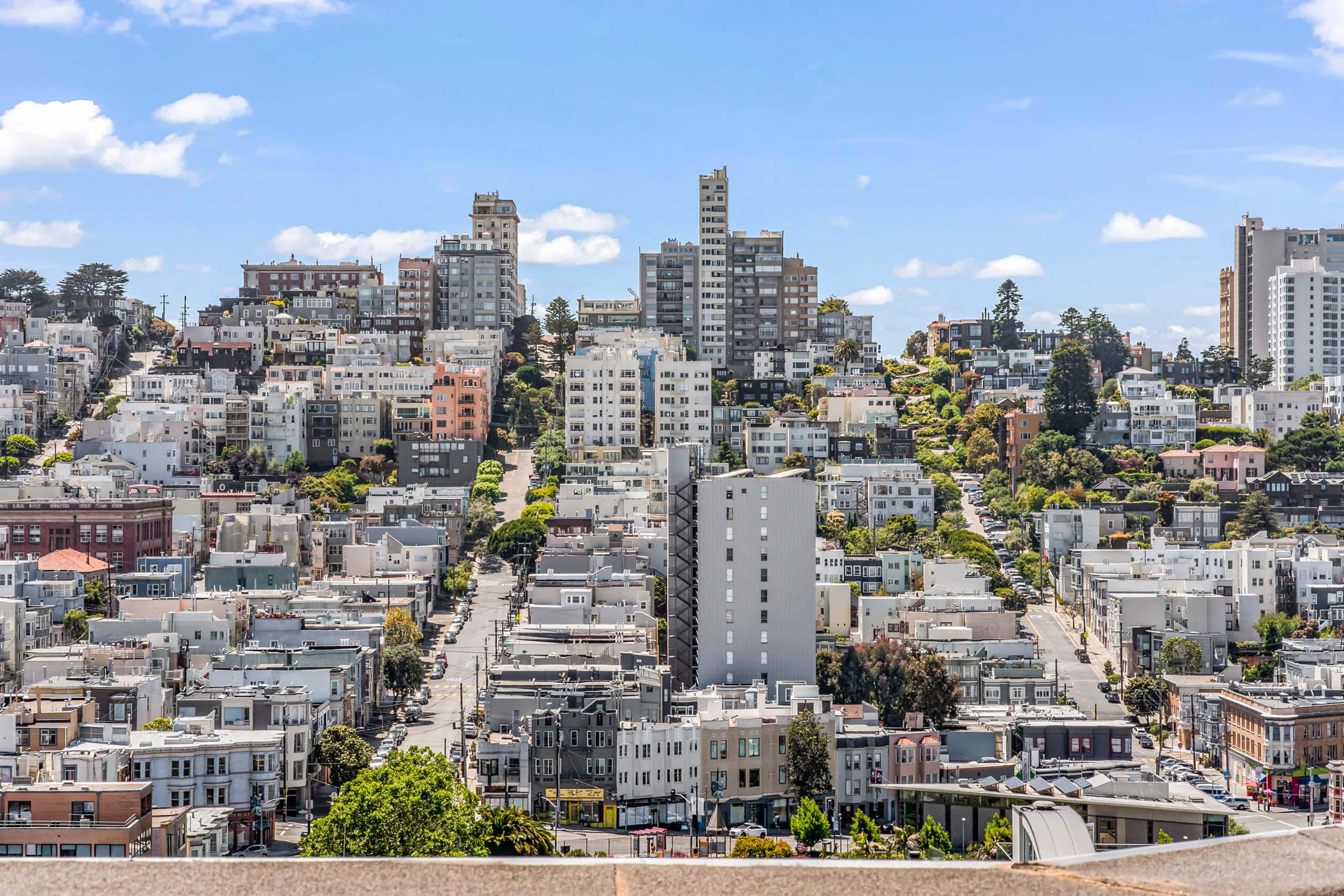 Condo in San Francisco · ★4.99 · 2 bedrooms · 2 beds · 1.5 baths - Image 49