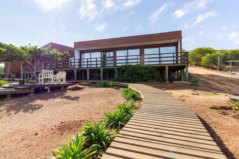 Big house in condo with seaview in Tunquén