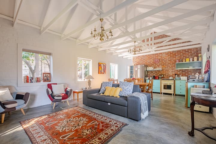 Charming Cottage - Somerset West