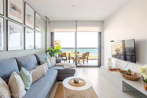 Top Airbnb: Infinity view SNB Luxury Apartment in Elx / Elche