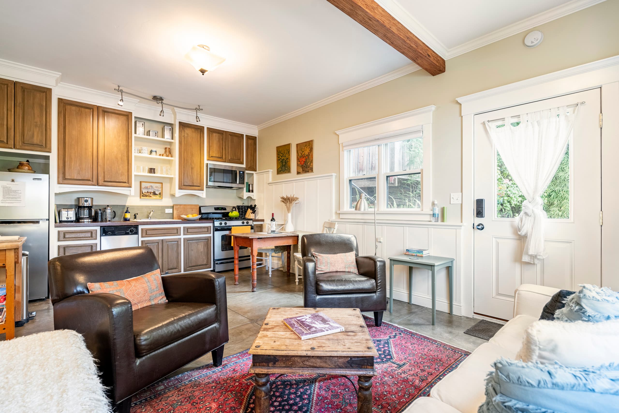Lovely 1/bed garden Apt with View - Main photo