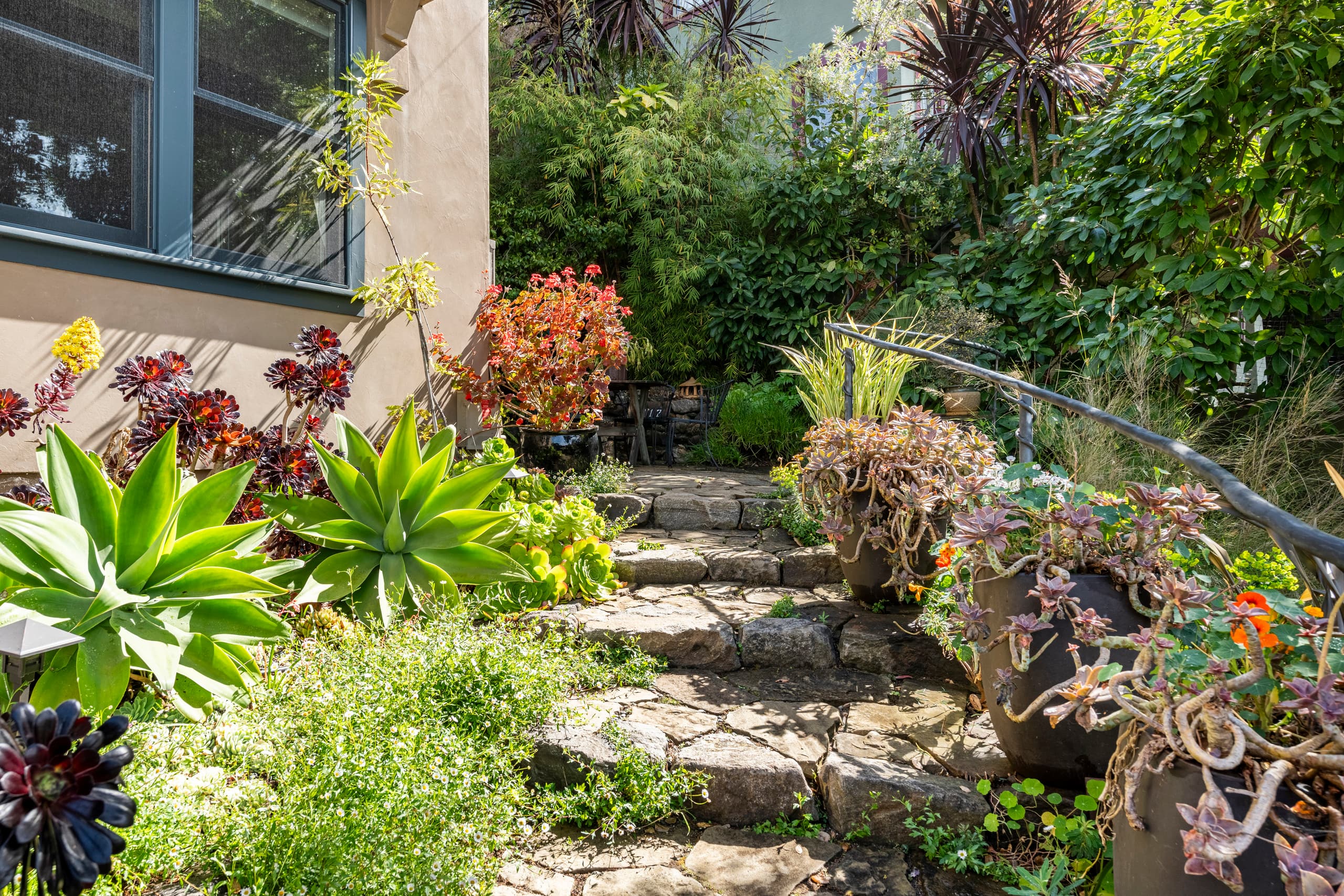 Lovely 1/bed garden Apt with View - Photo 25