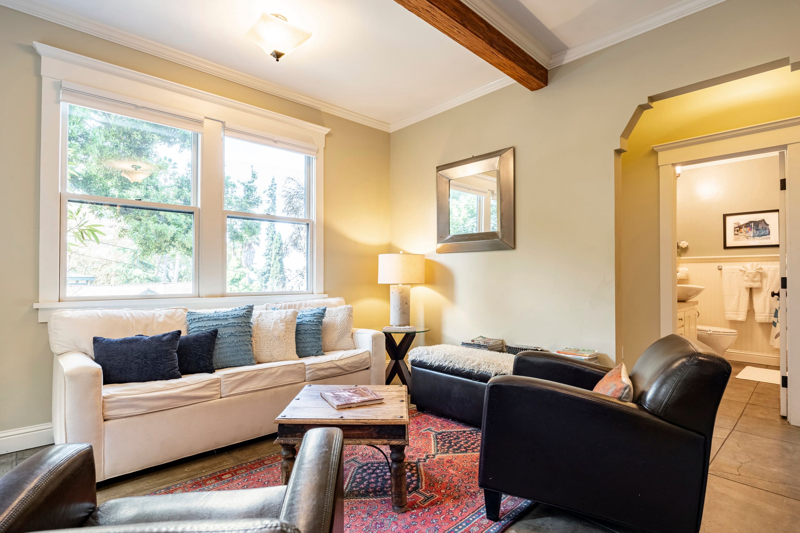 Lovely 1/bed garden Apt with View - Photo 6