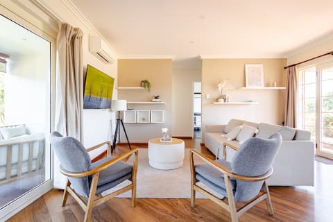 The Little Home on Honey