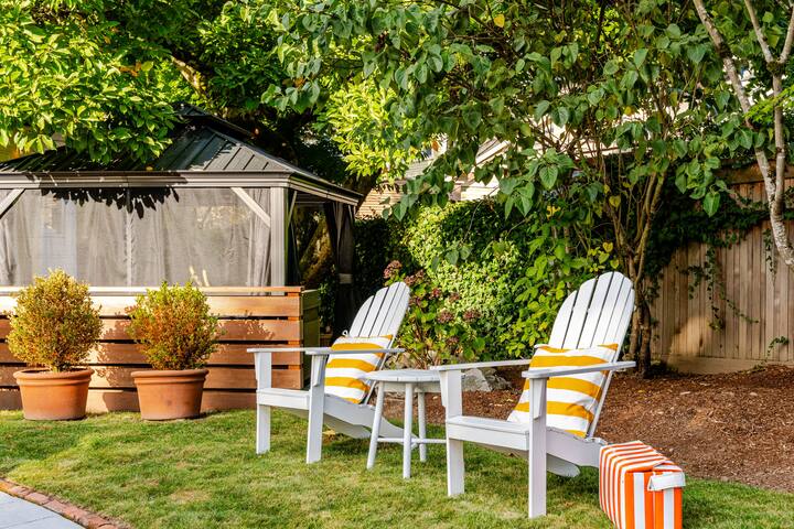 Craftsman Garden Home w/ Hot Tub gallery image 2