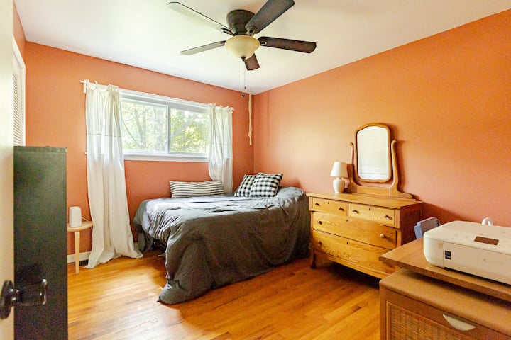 საძინებელი 2