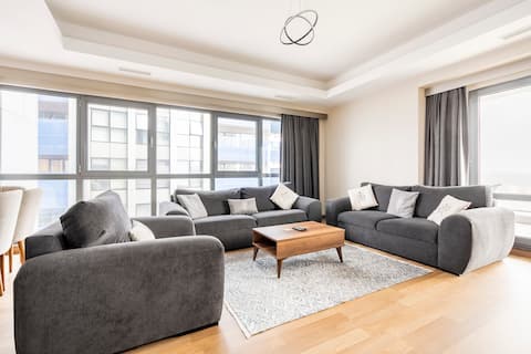 Successful Airbnb property: Premium 3 BDR Maslak 1453 Stay in Sarıyer