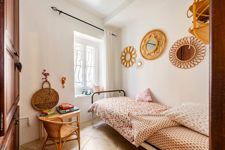 Განათებული 1 ადგილი 90x190