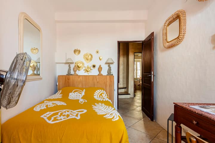 საძინებელი 2