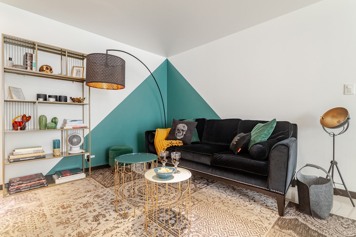 Popular Airbnb listing: Modern 2BR Apartment in the heart of Roma Norte in Cuauhtémoc