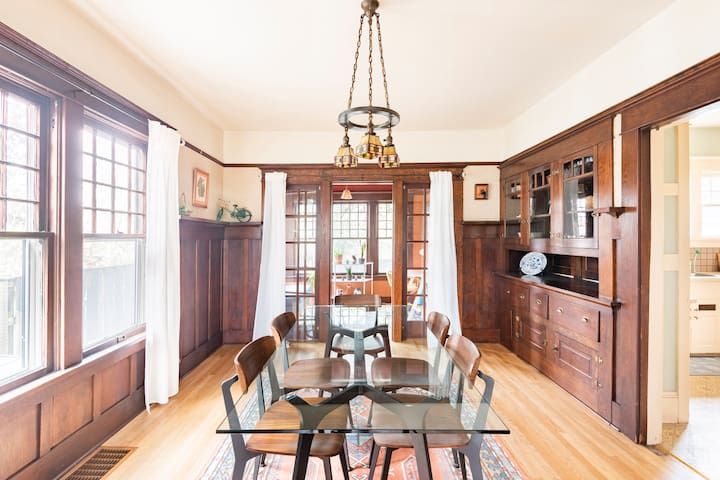 Classic Portland Craftsman with AC near Beaumont gallery image 4