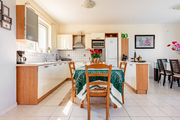 Βίλα Wonderful στα Χανιά με Προσωπική Πισίνα & Θέα gallery image 2