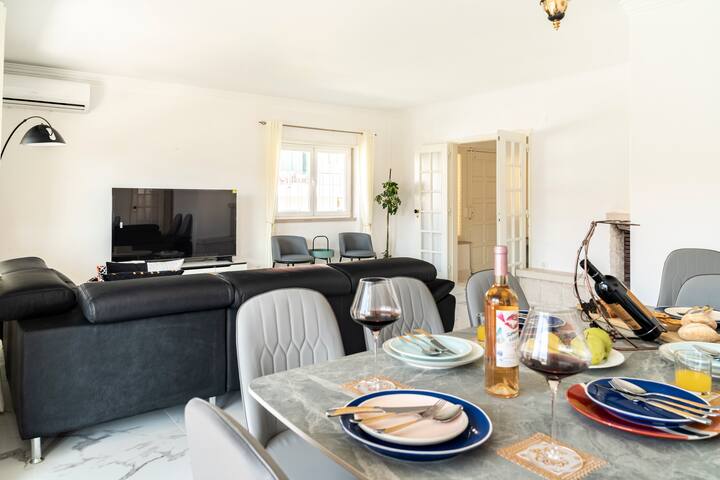 Cascais Garden Villa gallery image 5