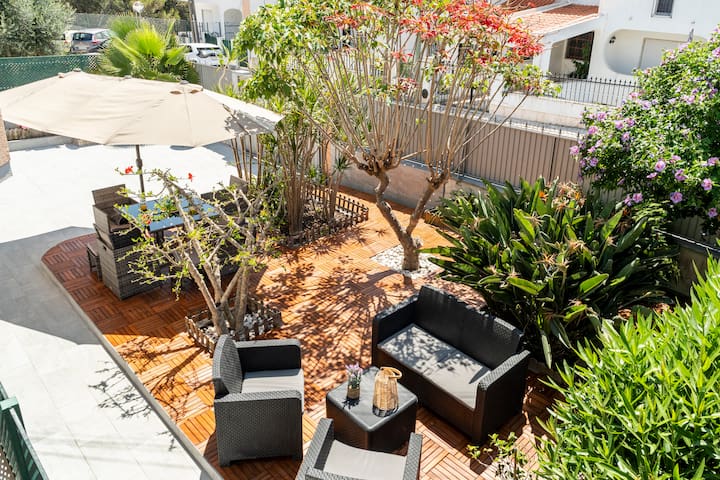 Cascais Garden Villa