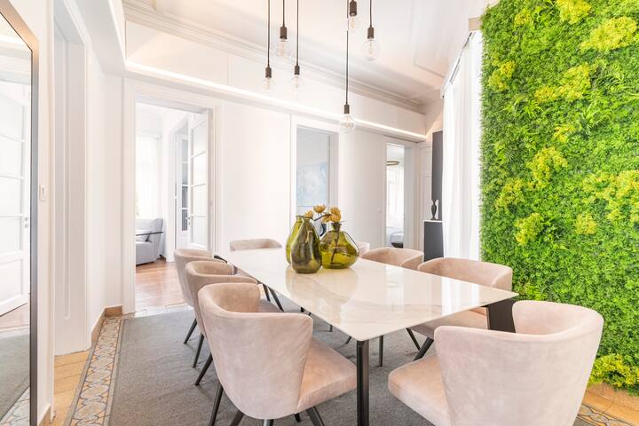 Architect’s Acropolis Townhouse Oasis gallery image 4