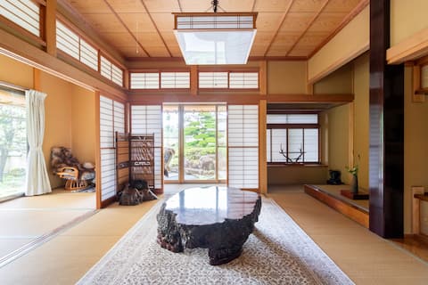 Traditional samurai residence and Japanese garden 1 group limited 9 people, for family groups, BBQ a