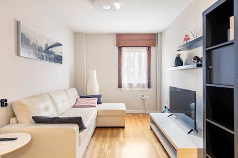 Popular Airbnb listing: Cozy apartment in Jaca in Jaca