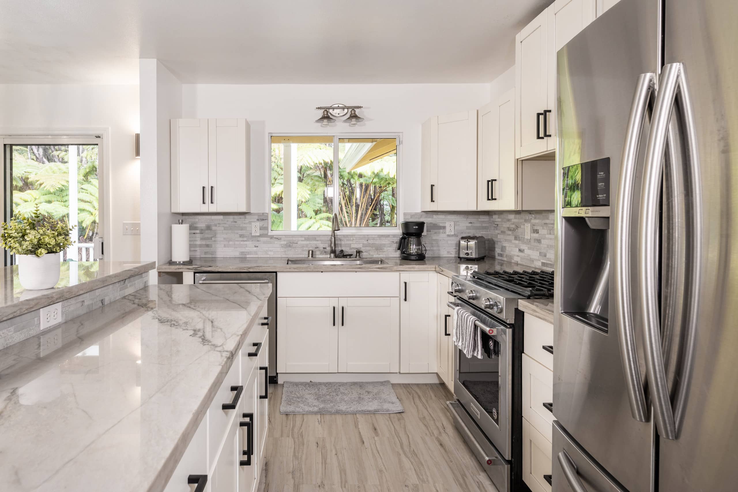 Home in Volcano · ★4.8 · 3 bedrooms · 3 beds · 2 private baths - Image 2