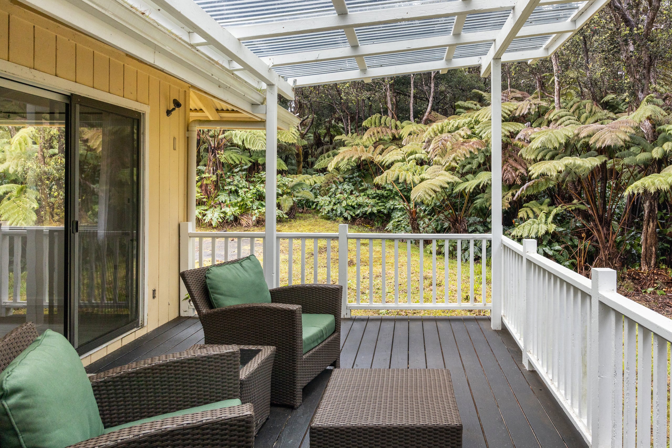 Home in Volcano · ★4.8 · 3 bedrooms · 3 beds · 2 private baths - Image 5