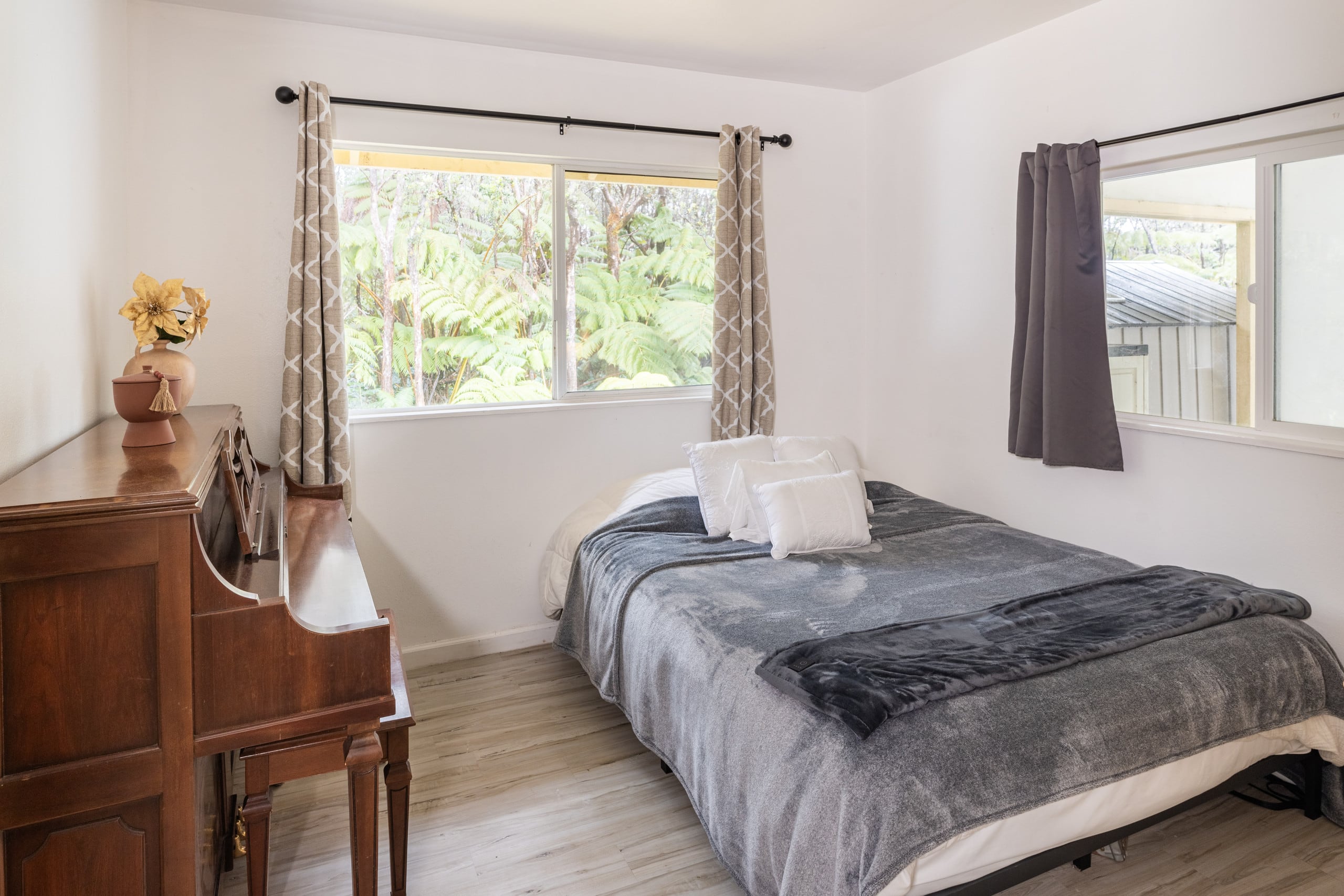 Home in Volcano · ★4.8 · 3 bedrooms · 3 beds · 2 private baths - Image 39