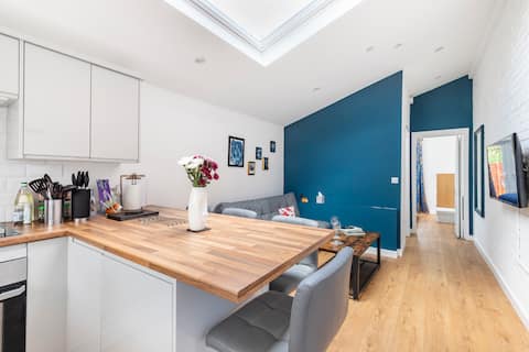 Entire Windsor Home with Free Parking