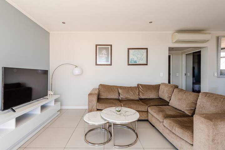 KMG Apartments At The Apex
 managed Airbnb listing 2