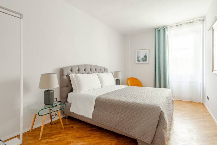 Signoria – Bellissimo attico con vista sui tetti gallery image 3