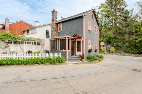 Cottage in the village of Cold Spring