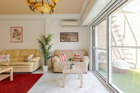 Single-family home in Tomares