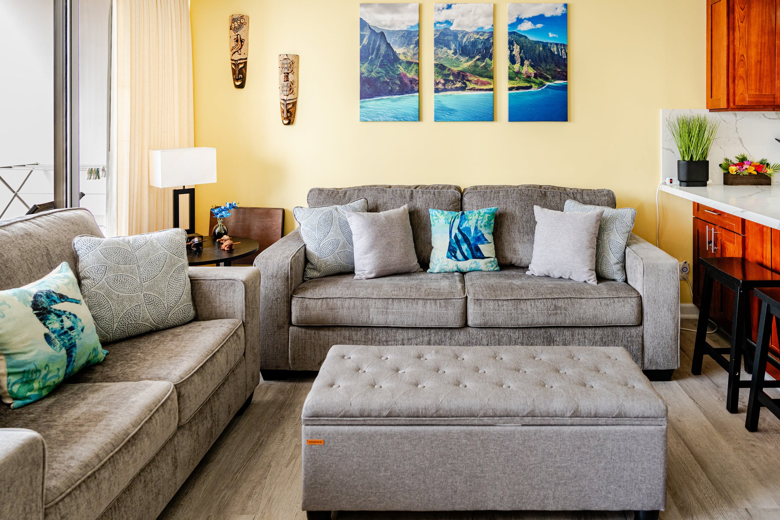 Condo in Honolulu · ★4.9 · 1 bedroom · 3 beds · 1 private bath - Image 2