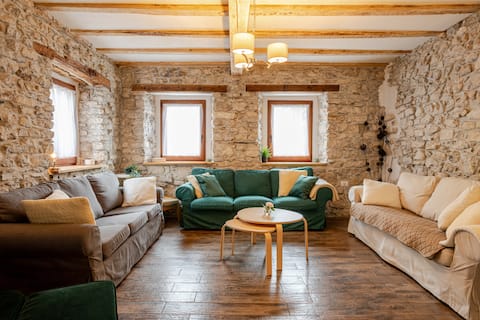 Casa di Volce – 1801 Stone House