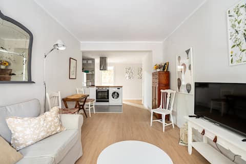 Successful Airbnb property: Caluya B Apartment in Oviedo