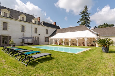 Gîte 10 p - Château du Roty