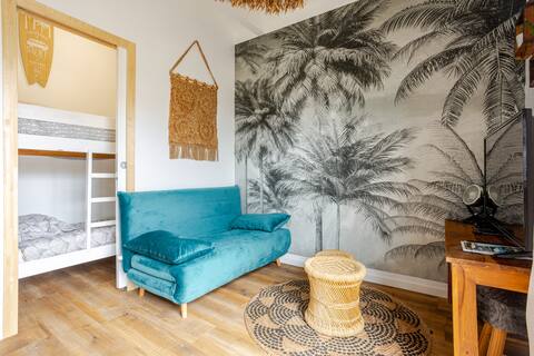 Self-catering cottage, private terrace, A/C, Wi-Fi