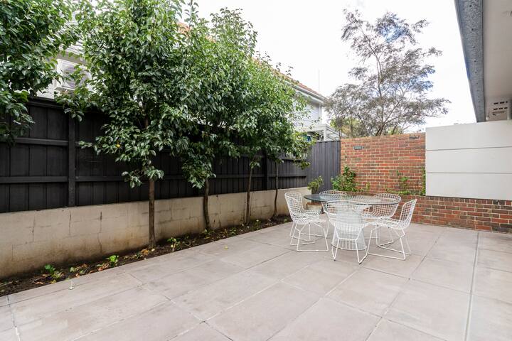 A perfect spacious family home in Armadale gallery image 4