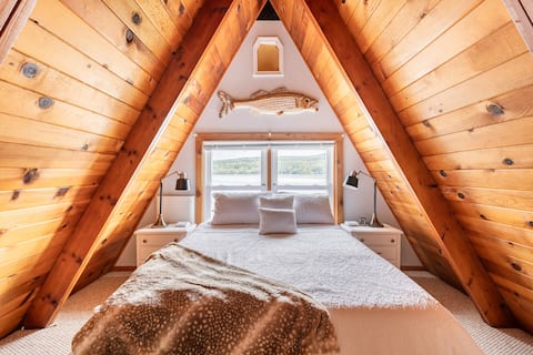 The Honey A-Frame Charming Lakefront Retreat