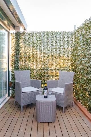 The Penthouse – Sun & Castleview gallery image 5