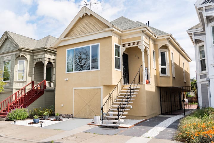 The Noir & Ivory Oakland Home