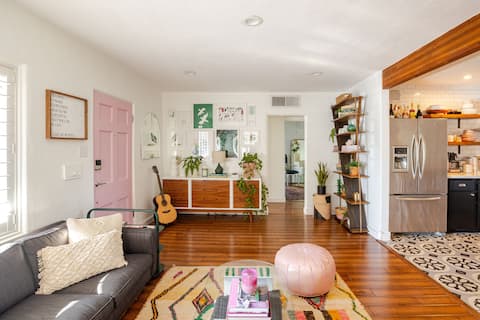 Top Airbnb: Cozy Historic Gem in the Heart of Midtown PHX in Alhambra