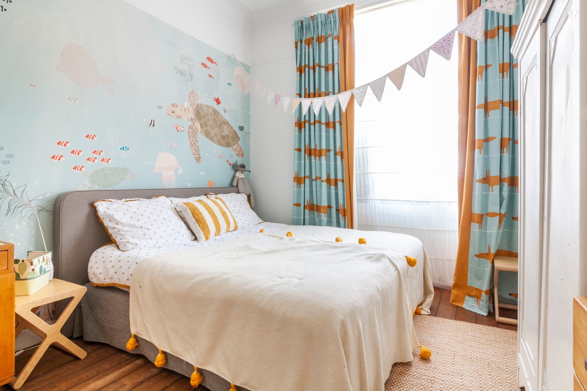 Chambre de l 'Océographe (1. kat)