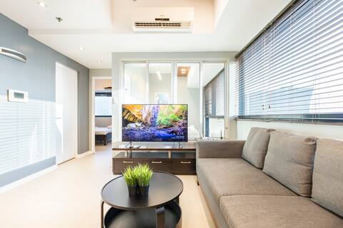 2BR CONDO across SM Megamall Ortigas Center